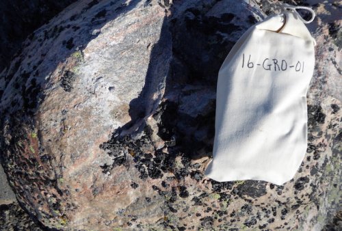Glacial erratic ample bag 